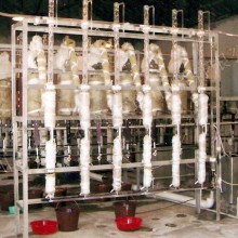 Acid distillation and purification equipment